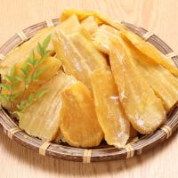 【訳あり】干し芋(シロタ)900g 茨城県産【熟成】紅はるか使用！無添加 干しいも ほしいも ※配送先1ヵ所につき1個はメール便、2個以上は宅配便